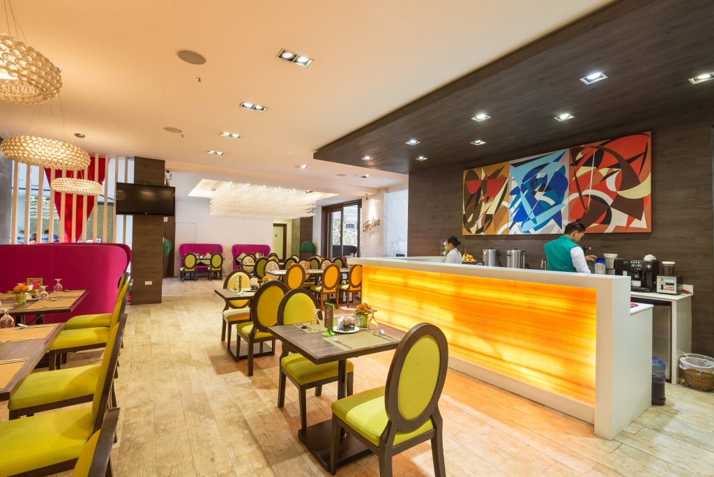 Café Feliz Lenox Hotel Located At The Main Floor Of Lenox Hotel This Elegantly Designed Restaurant Is Place To Satisfy Your Cravings For Good Food